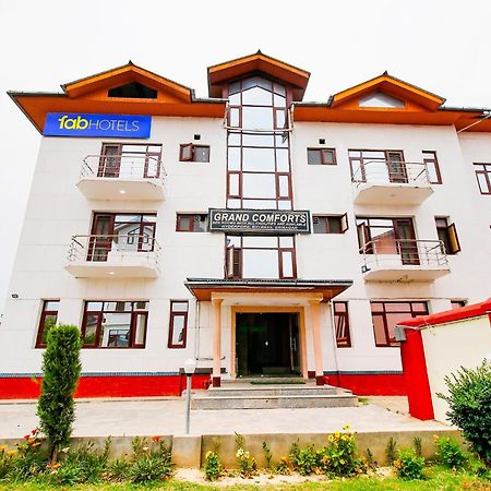 Fabhotel Grand Comforts Haidarpur Екстериор снимка