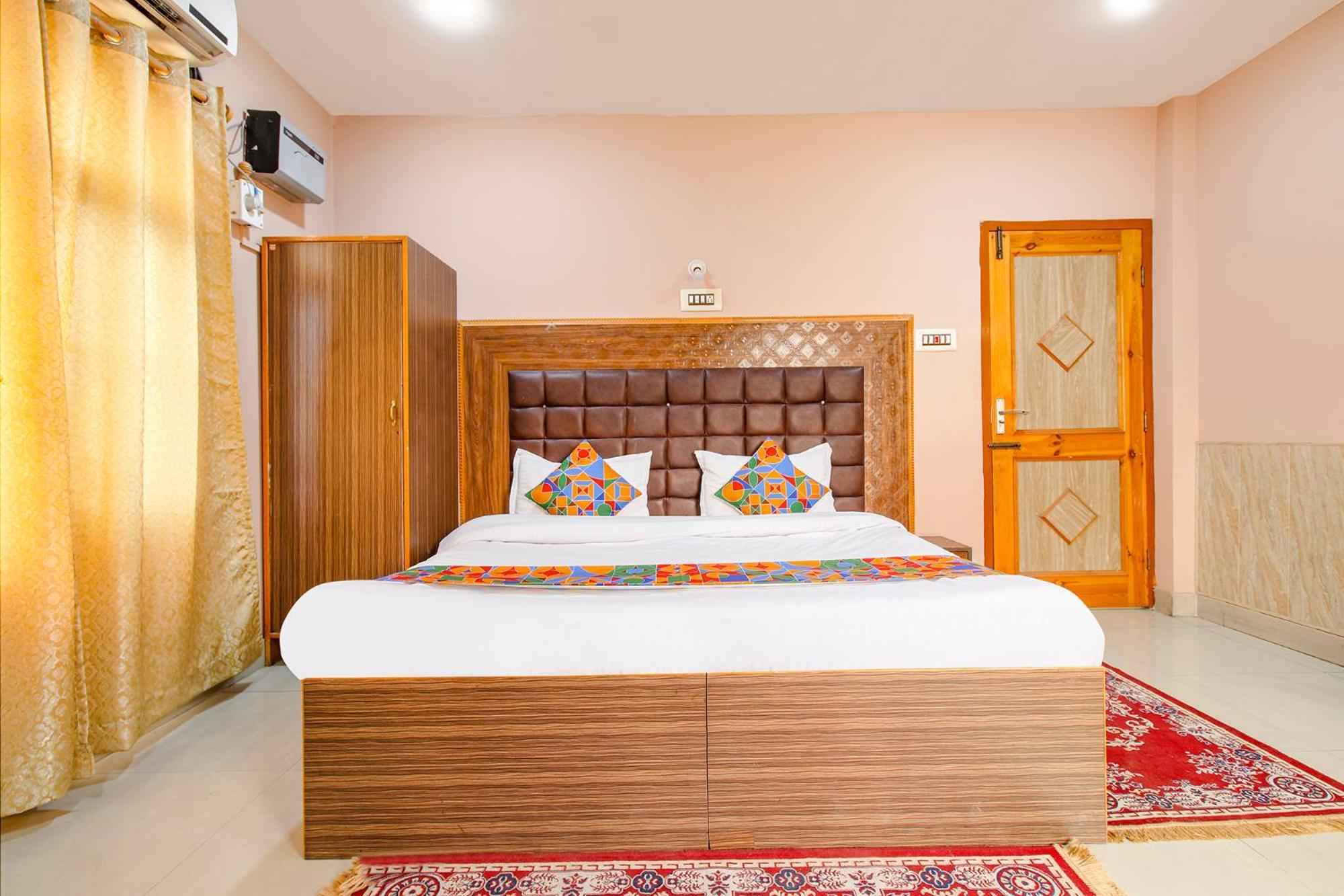 Fabhotel Grand Comforts Haidarpur Екстериор снимка