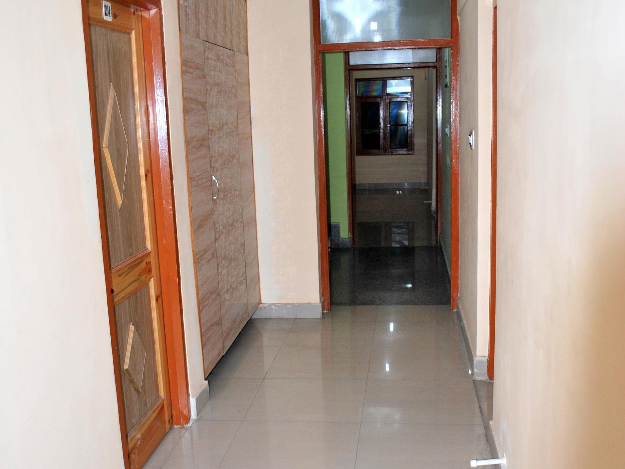Fabhotel Grand Comforts Haidarpur Екстериор снимка