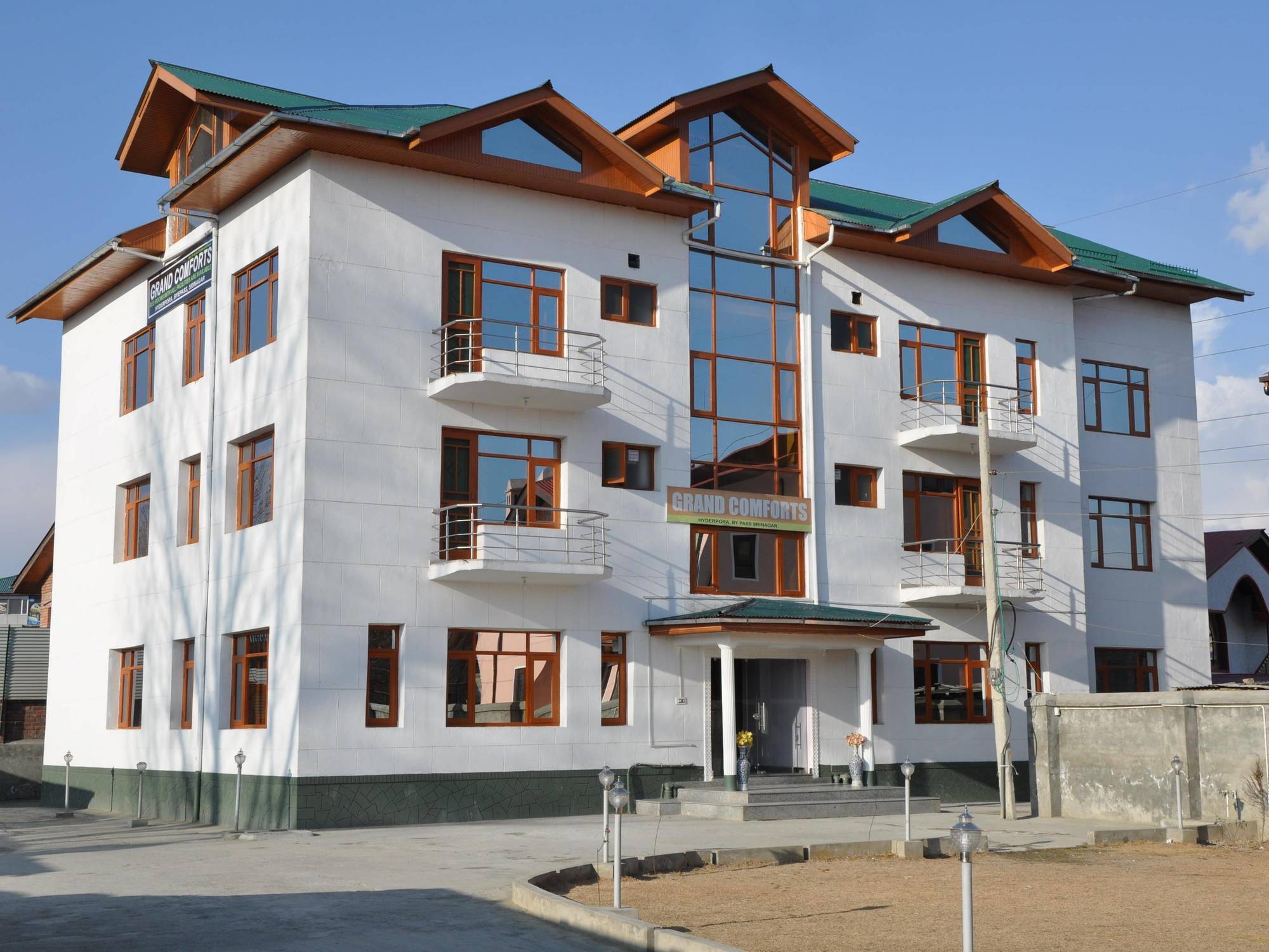 Fabhotel Grand Comforts Haidarpur Екстериор снимка